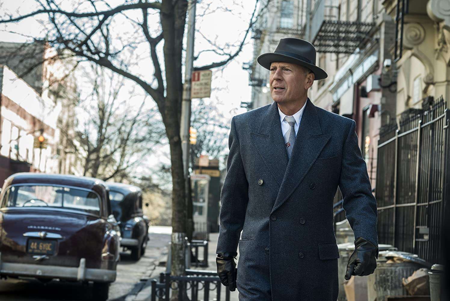Motherless-Brooklyn-Main-4